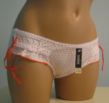 Orange polka dot panites.