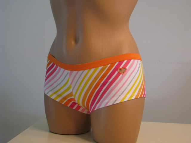 Yellow striped boy shorts.